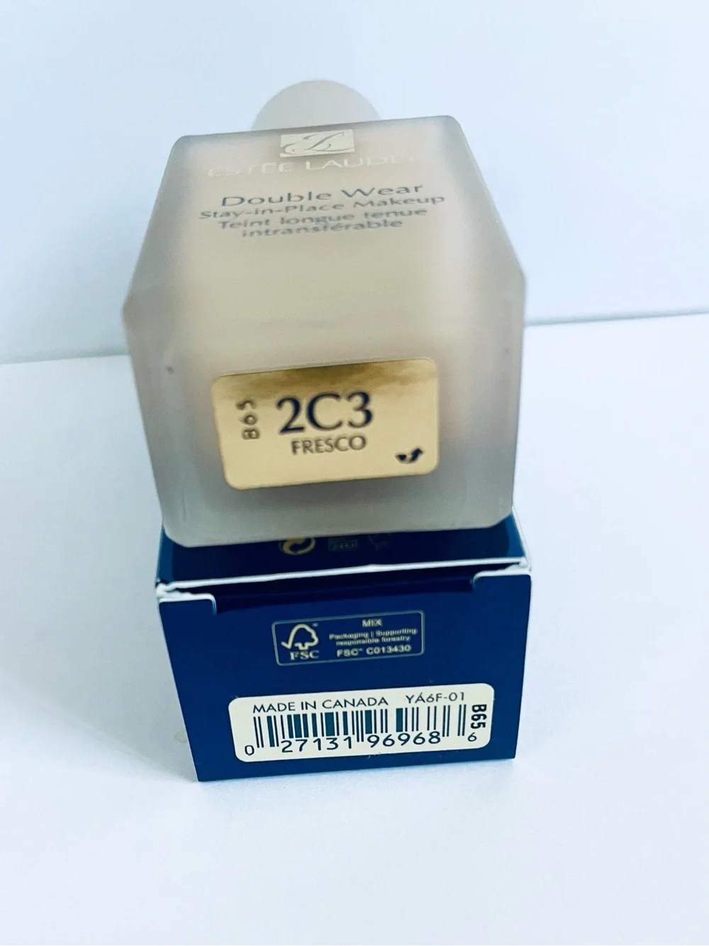 Estee Lauder Double Wear Stay-in-Place Lightweight Longwear Matte Foundation 2C3